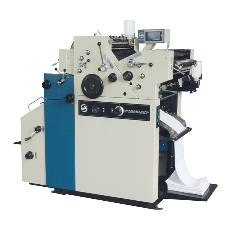 18-palčni (457 mm) dvobarvni računalniški tiskalnik obrazcev