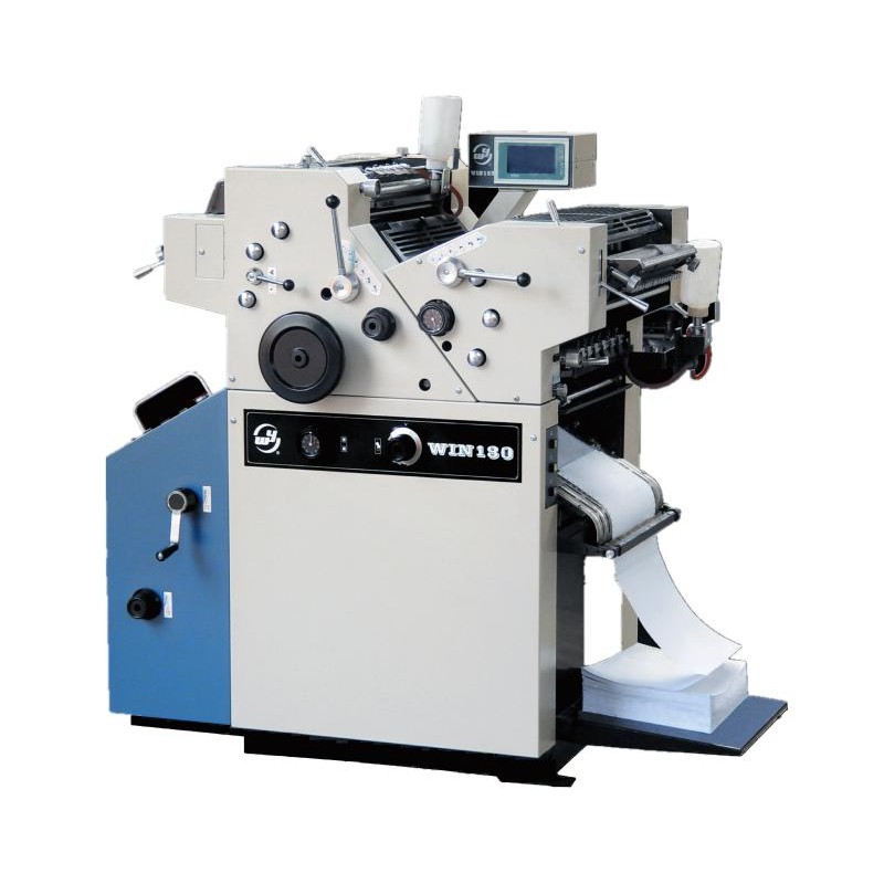 18-palčni računalniški tiskalnik obrazcev s funkcijo spremenljivega preskakovanja